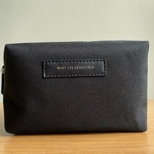 NWOT WANT LES ESSENTIELS Black Canvas Travel Bag Pouch